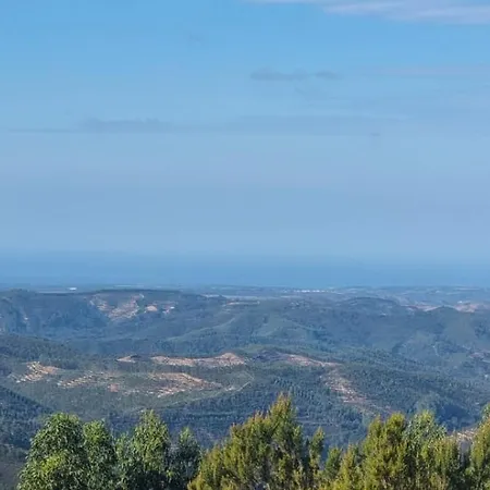 In Algarve, Nature And Disconnection ! Guest house